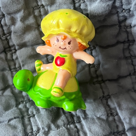 Strawberry Shortcake PVC Set - Picture 9 of 9